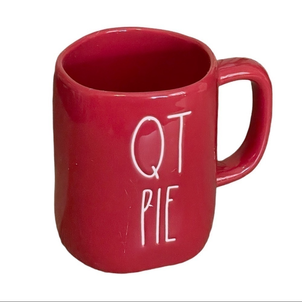 Rae Dunn Red QT Pie Valentineβs Day Love Glazed Ceramic Coffee Mug